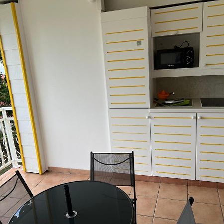 Appartement Dans Residence Touristique Renomee - Pierre Et Vacances - Independant - Exceptionnel Pour Un Sejour De Detente Sainte-Anne  Ngoại thất bức ảnh